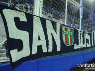 Trapo - Bandeira - Faixa - Telón - Trapo de la Barra: La Pandilla de Liniers • Club: Vélez Sarsfield