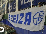 Trapo - Bandeira - Faixa - Telón - Trapo de la Barra: La Pandilla de Liniers • Club: Vélez Sarsfield