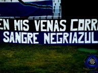 Trapo - Bandeira - Faixa - Telón - "En mis venas corre sangre negriazul" Trapo de la Barra: La Pandilla del Sur • Club: Mineros de Guayana