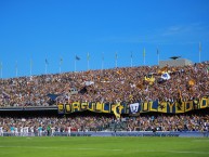 Trapo - Bandeira - Faixa - Telón - Trapo de la Barra: La Rebel • Club: Pumas