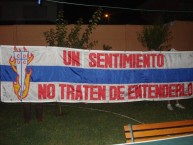 Trapo - Bandeira - Faixa - Telón - "Lienzo Un Sentimiento no traten de entenderlo" Trapo de la Barra: Los Cruzados • Club: Universidad Católica