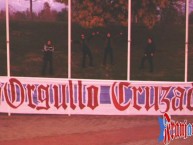 Trapo - Bandeira - Faixa - Telón - Trapo de la Barra: Los Cruzados • Club: Universidad Católica • País: Chile