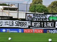 Trapo - Bandeira - Faixa - Telón - Trapo de la Barra: Los Danu Stones • Club: Danubio