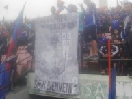 Trapo - Bandeira - Faixa - Telón - "Anti universidad católica" Trapo de la Barra: Los de Abajo • Club: Universidad de Chile - La U • País: Chile