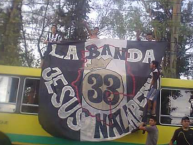 Trapo - Bandeira - Faixa - Telón - Trapo de la Barra: Los Famosos 33 • Club: Gimnasia y Esgrima de Mendoza