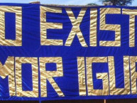 Trapo - Bandeira - Faixa - Telón - "No existe amor igual" Trapo de la Barra: Los Guerreros &bull; Club: Rosario Central &bull; País: Argentina