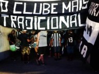 Trapo - Bandeira - Faixa - Telón - Trapo de la Barra: Loucos pelo Botafogo • Club: Botafogo