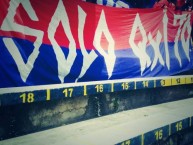 Trapo - Bandeira - Faixa - Telón - "SQLQ QxITQ" Trapo de la Barra: Mafia Azul Grana • Club: Deportivo Quito