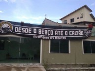 Trapo - Bandeira - Faixa - Telón - "Mov 105 - Desde o berço até o caixão" Trapo de la Barra: Movimento 105 Minutos • Club: Atlético Mineiro • País: Brasil