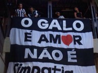 Trapo - Bandeira - Faixa - Telón - "Mov 105 - O Galo é amor, não é simpatia" Trapo de la Barra: Movimento 105 Minutos • Club: Atlético Mineiro • País: Brasil