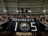 Trapo - Bandeira - Faixa - Telón - "MOVIMENTO 105 E FANTASMAS DO REBAIXAMENTO DO RIVAL" Trapo de la Barra: Movimento 105 Minutos &bull; Club: Atlético Mineiro &bull; País: Brasil