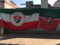 Trapo - Bandeira - Faixa - Telón - Trapo de la Barra: Movimento Popular Legião Tricolor • Club: Fluminense