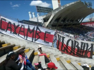 Trapo - Bandeira - Faixa - Telón - Trapo de la Barra: Muerte Blanca • Club: LDU