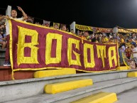 Trapo - Bandeira - Faixa - Telón - Trapo de la Barra: Revolución Vinotinto Sur • Club: Tolima