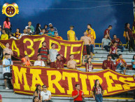 Trapo - Bandeira - Faixa - Telón - Trapo de la Barra: Revolución Vinotinto Sur &bull; Club: Tolima &bull; País: Colombia
