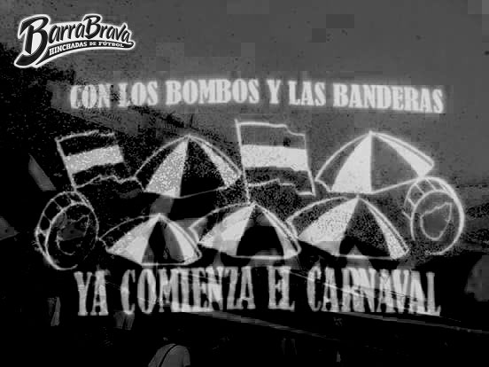 Con los bombos y las banderas ya comienza el carnaval