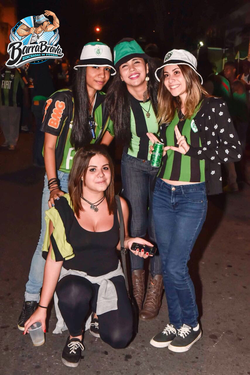 Hermosas Fanaticas de la Barra Una - América Mineiro - Brasil